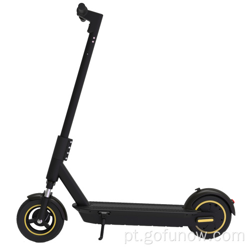 Scooter de aluguel de empresas de aluguel compartilhando scooters elétricos